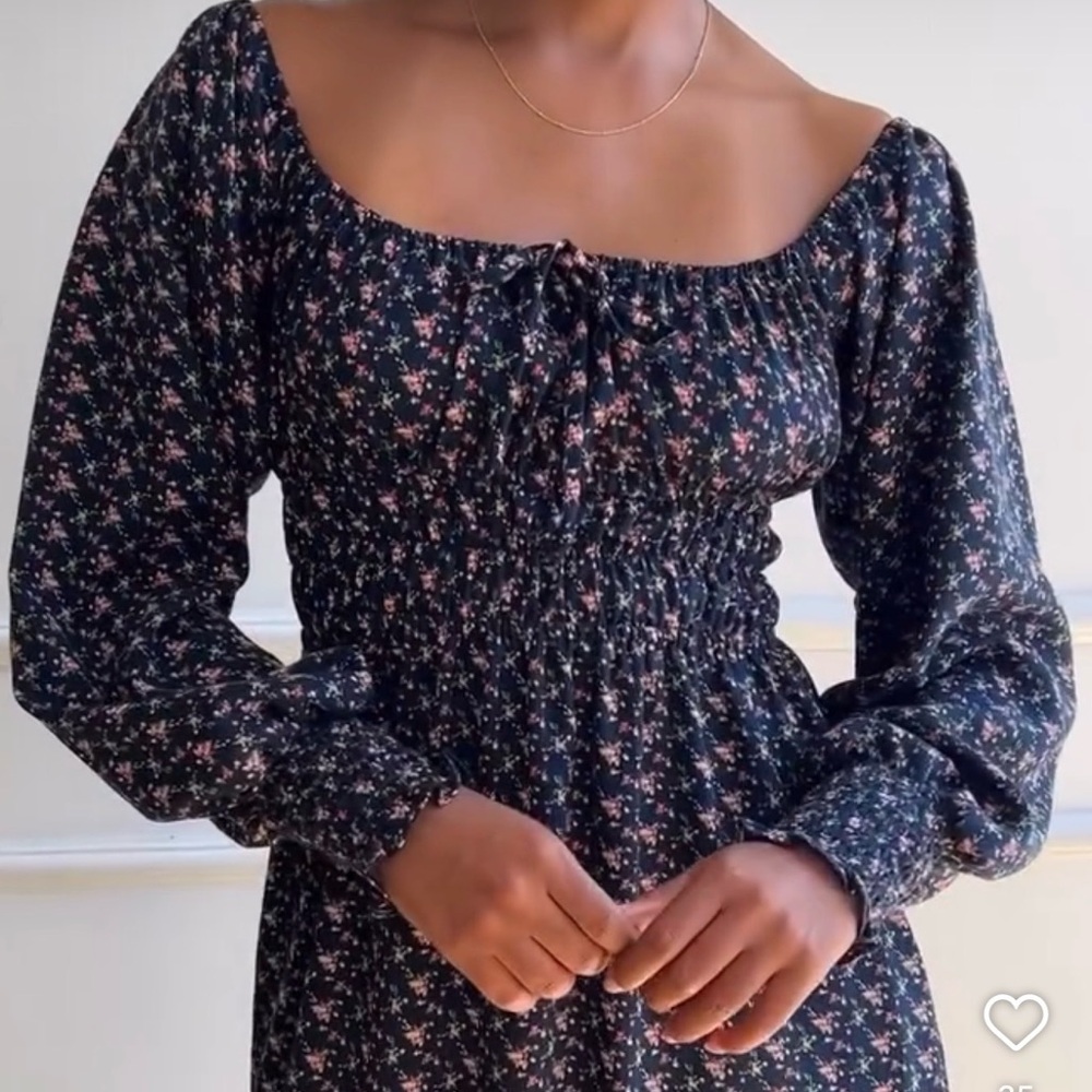 Sotela Dulce Dress size 5 / Navy Floral